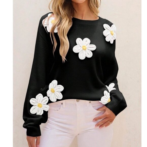 Cozy Floral Appliqué Oversized Sweater Top - Picture 1 of 5